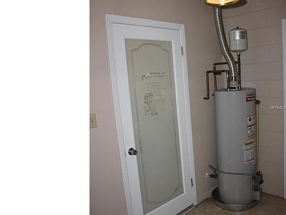 5th image of 2850 Gale Pl