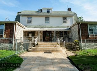 206 Hampton Ave #TOP, Brooklyn, NY 11235