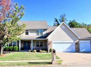 2505 Silver Lake Estates Dr, Pacific, MO 63069