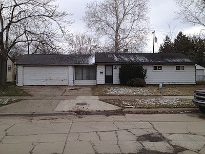 1st image of 23644 Lauren Ave