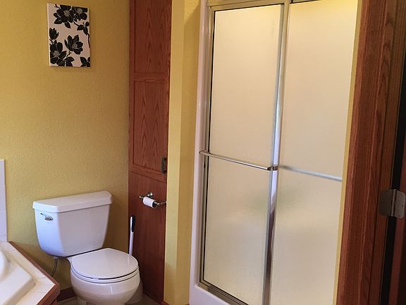 5th image of 1310 Jadden Ln SE