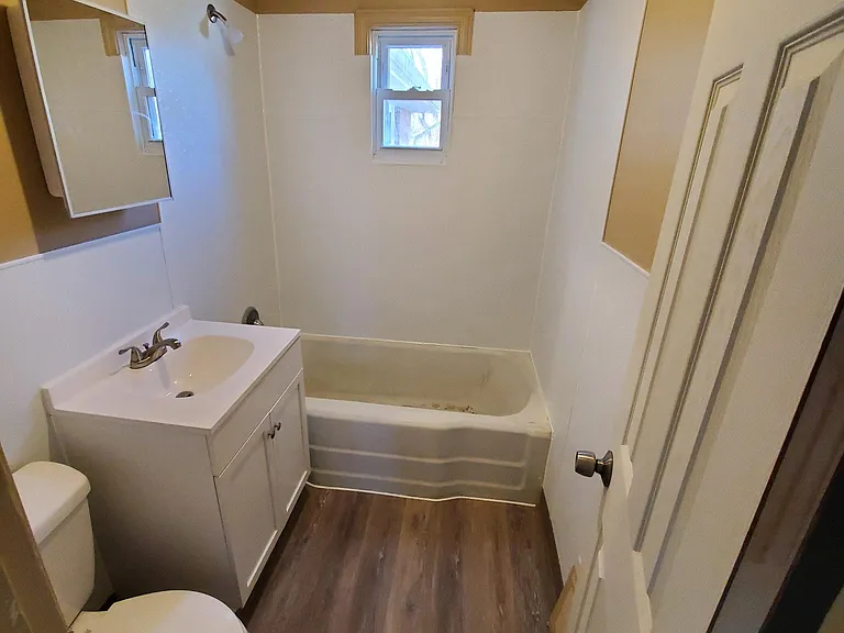 3045 Daleford Ave NE — Photo 5