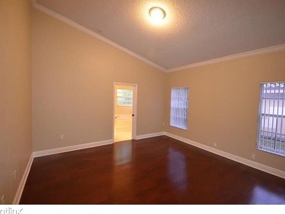 A10101168_701_22