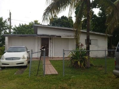 12201 NW 21st Pl, Miami, FL, 33167