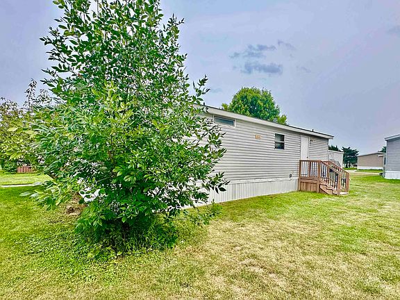 3rd image of 21310 Boquet Dr