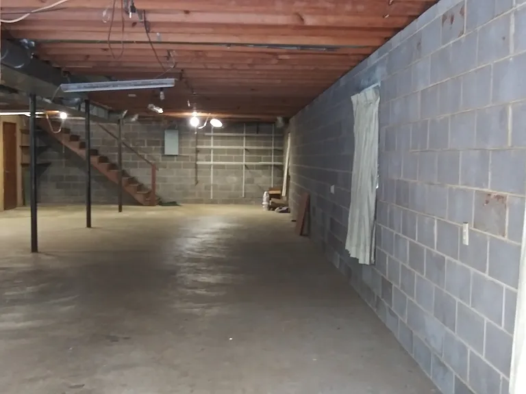 646 Greenwood Dr — Photo 20
