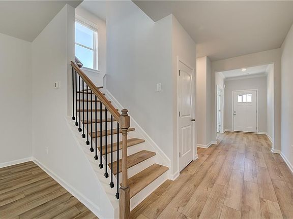 7th image of this home