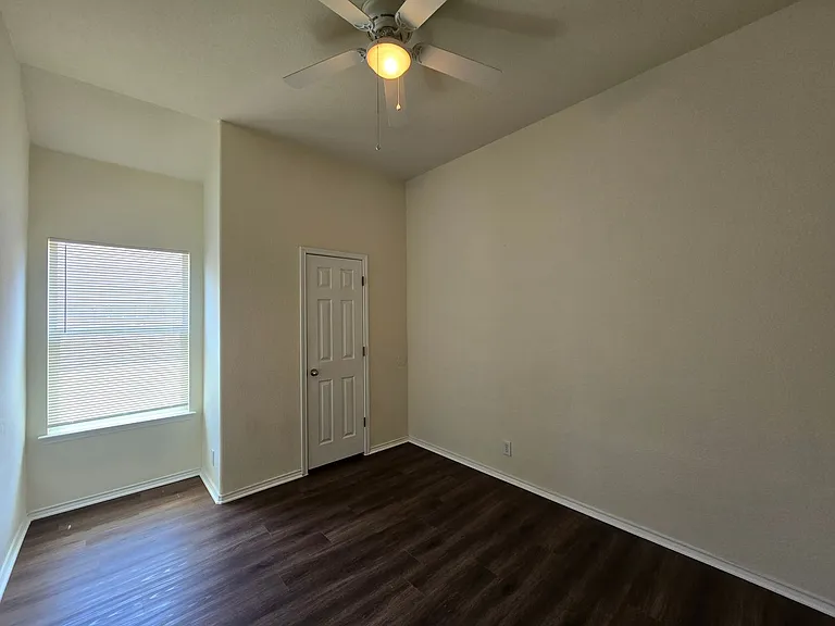 345 Placid Mdw — Photo 20