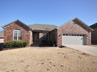 5600 Aviator Dr, Jacksonville, AR 72076