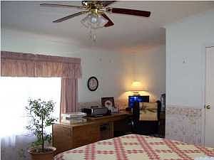 4th image of 1716 Santa Barbara Cir