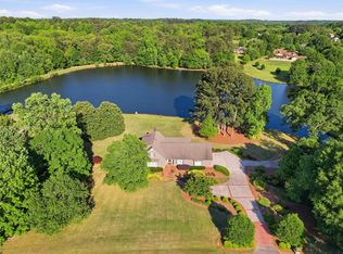 145 Willow Lake Ct, Easley, SC 29642