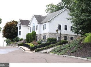 803 Welsh Rd, Huntingdon Valley, PA 19006