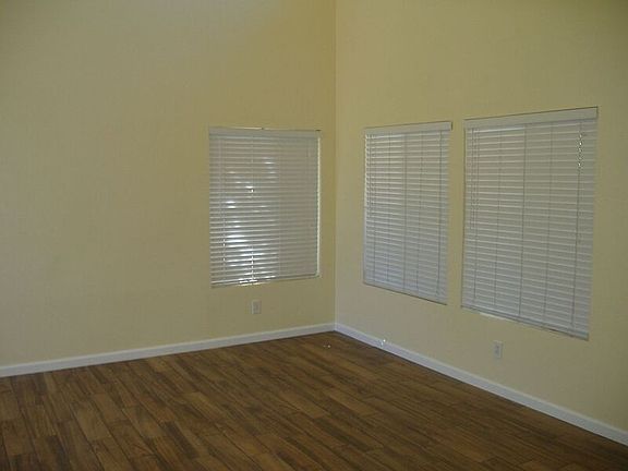 5th image of 25093 Calle Viejo