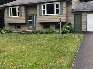 1231 Day Hollow Rd, Endicott, NY 13760