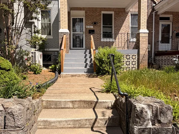 1303 Kennedy St NW, Washington, DC 20011
