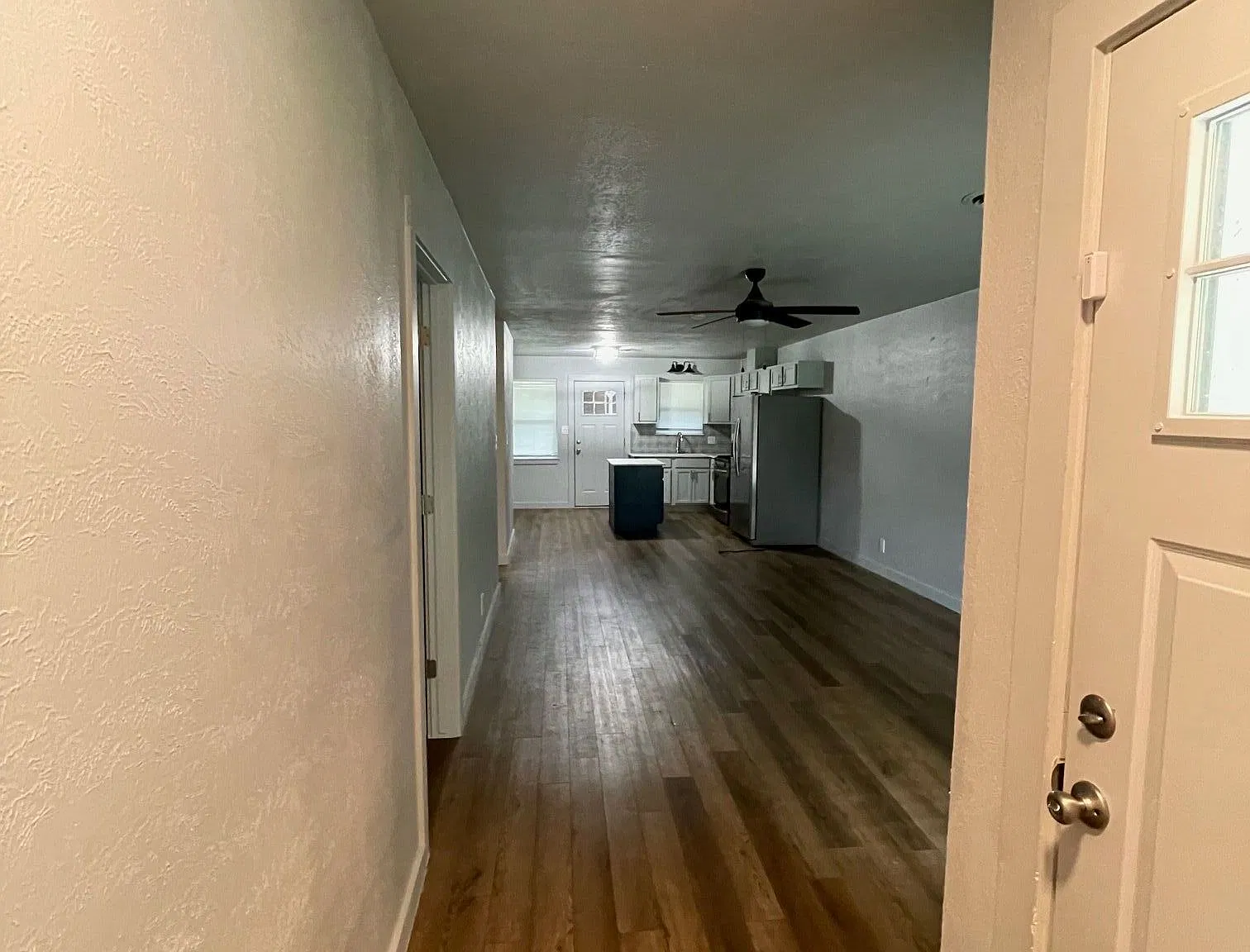 2 bed, 1.0 bath, 850 sqft, $1,350 — Photo 1