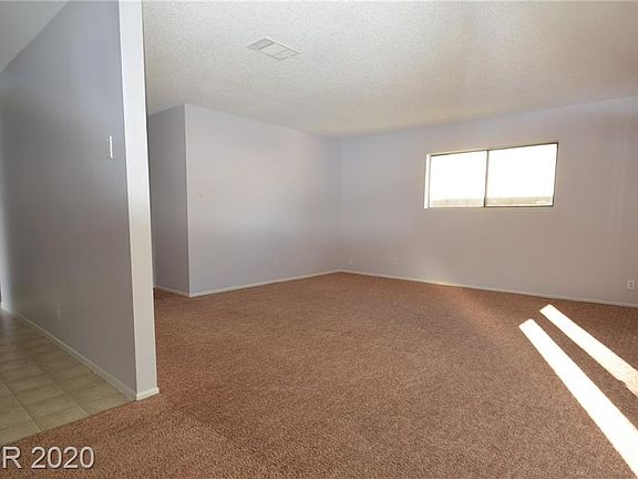 3rd image of 7625 Blackbird Ave