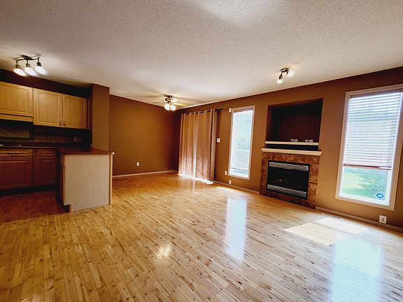 5th image of 409 Hudson Ct NW