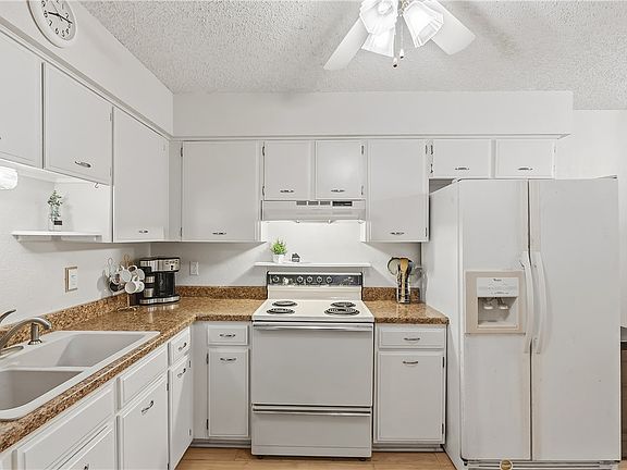 3rd image of 1711 Welsh Ave