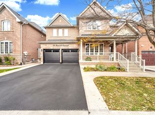 36 Humbolt Cres, Brampton, ON L7A 3G7