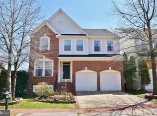 4179 Whitlow Pl, Chantilly, VA 20151