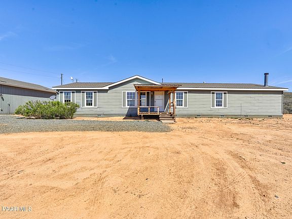 3rd image of 33 S Jay Bird Ln