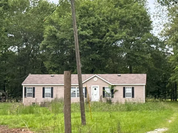 203 Heathers Ln, Center Pt, LA 71323
