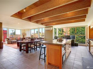 1117 E Denny Way APT D, Seattle, WA 98122
