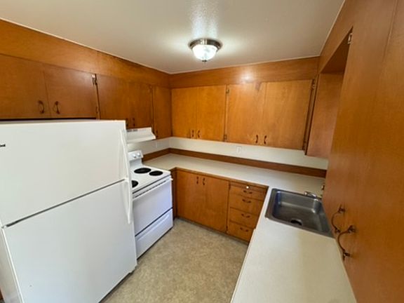 2nd image of 8807 SE 16th Ave #8807