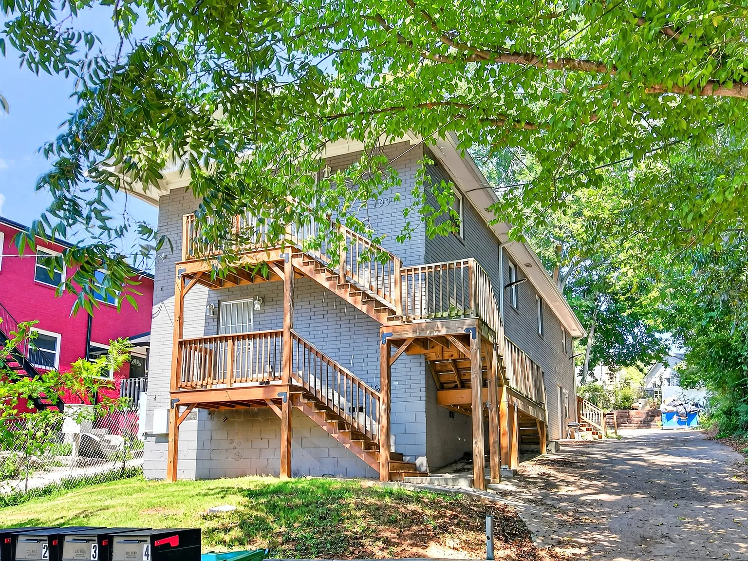 2 bed, 750 sqft, $1,550 — Photo 1