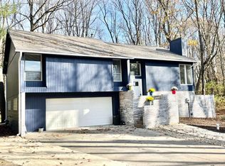 5223 N Barclay, La Porte, IN 46350