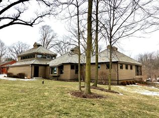 33W300 Brewster Creek Cir, Wayne, IL