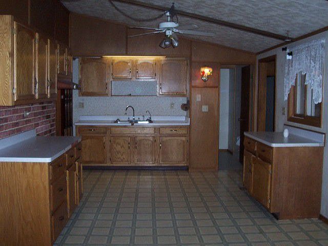 2nd image of 429 Thorn Rd
