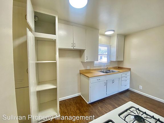5th image of 302 1/2 N Bush St APT D