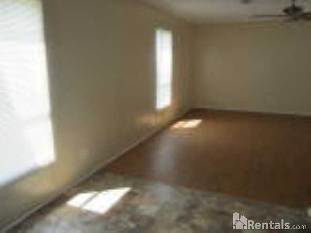2nd image of 7005 Glen Cove Dr