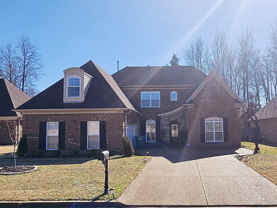 1st image of 3697 Kenton Dr