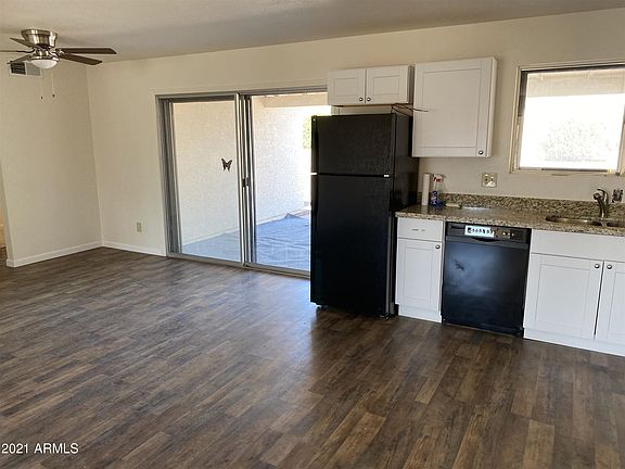 5th image of 1048 S 81st Pl