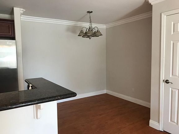 5th image of 506 Canyon Dr Unit 21