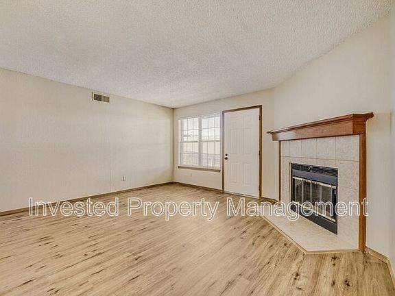 4th image of 2666 E Otero Pl Unit 4