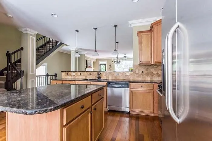 1800 Morning Star Ln — Photo 7