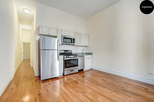 Rented by Triplemint | media 8