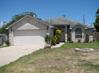 211 E Washington St, Port Isabel, TX 78578