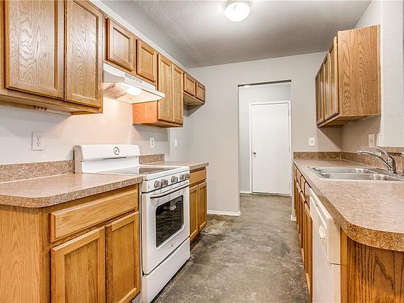 2nd image of 8005 Julie Ave