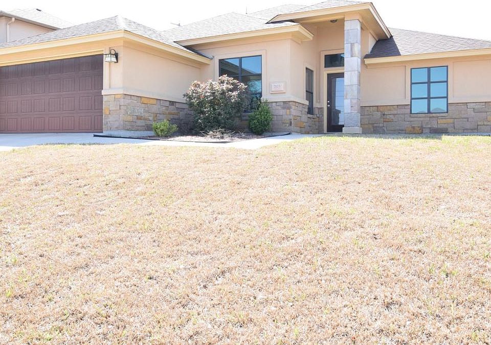1st image of 7103 Andalucia Ln