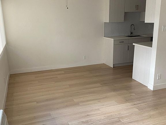 5th image of 2140 S Bentley Ave APT 2
