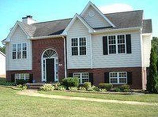 5930 Summer Trace Ln, Winston Salem, NC 27105
