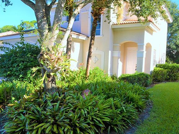 3rd image of 8615 Plum Cay