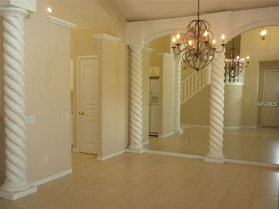 2nd image of 8430 Idlewood Ct
