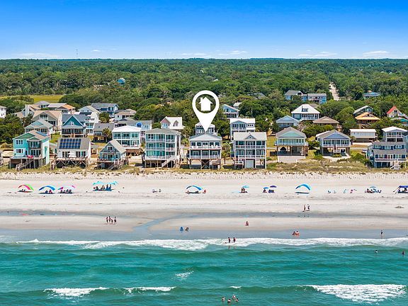 3rd image of 2617 E Beach Drive