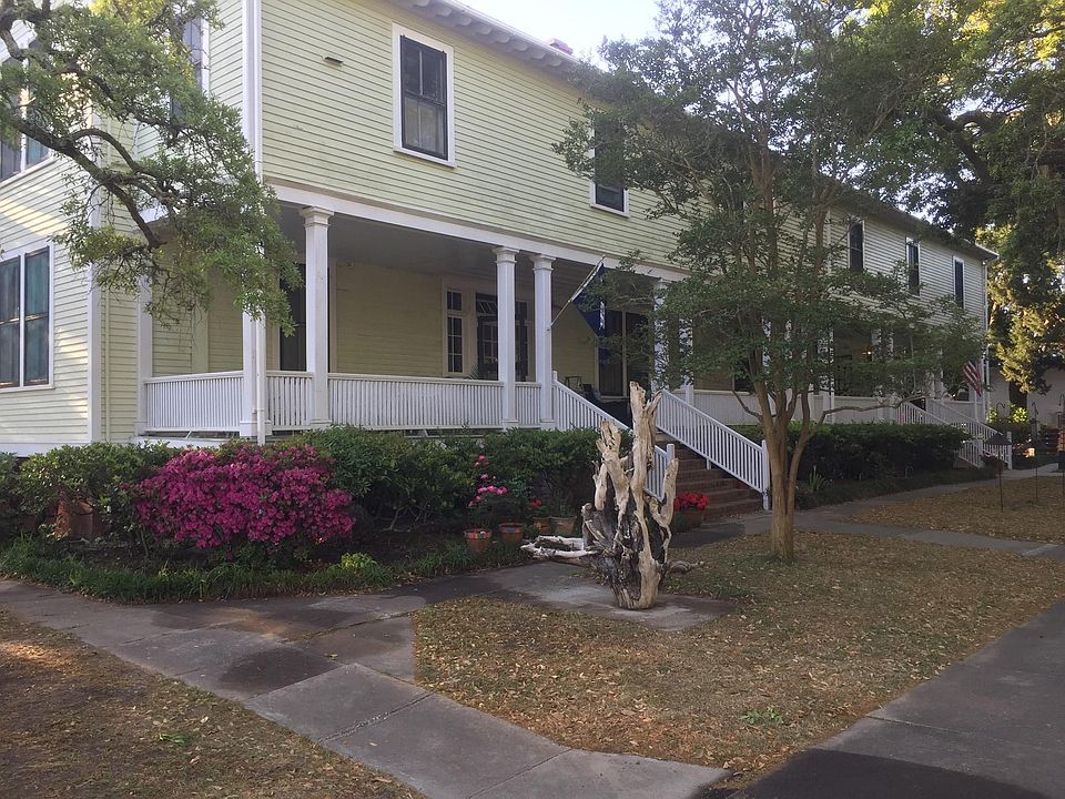 Front of Apartment Building